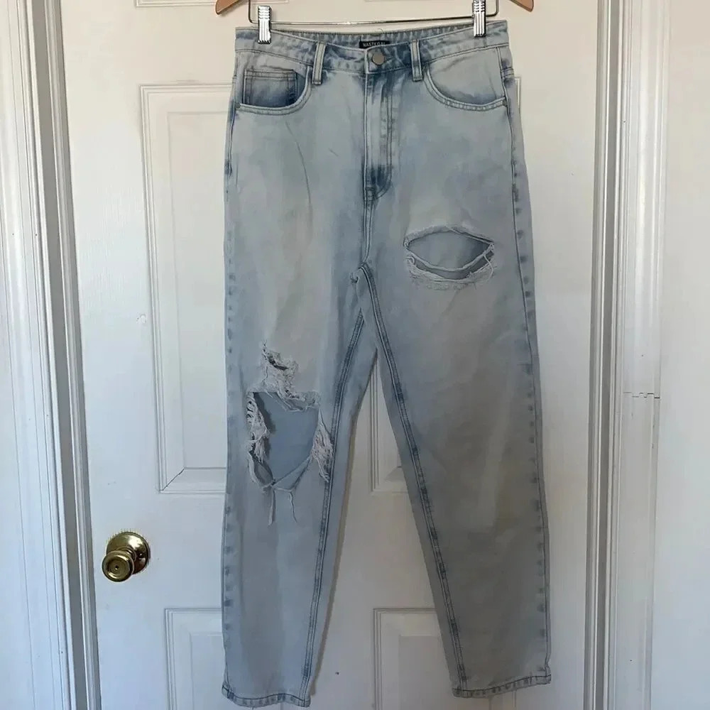 Nasty Gal Redial Distressed Mom Jeans Size 6